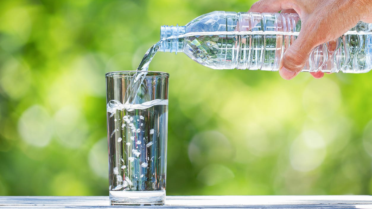 Tips Mencegah Dehidrasi Selama Umroh agar Ibadah Tetap Lancar