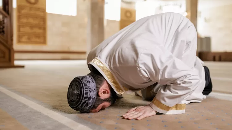 Umroh Sebagai Cara Meningkatkan Keimanan