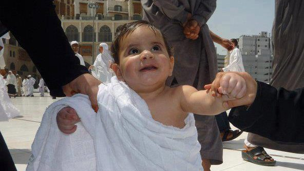 Manfaat Pendidikan Spiritual untuk Anak Saat Umroh Bersama Keluarga