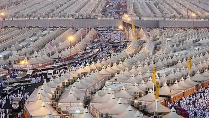 Apakah Badal Haji Bisa Dilakukan Sekaligus dengan Ibadah Haji?